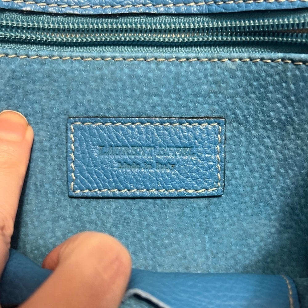 Laurent Effel Small Leather
Clutch blue purse handbag - Picture 6 of 8